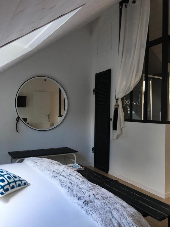 Patis De Cahot Au 108 Bed & Breakfast Брю Екстериор снимка